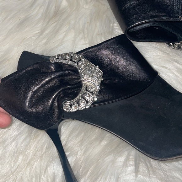 Casadei Vinatge Suede Pointy Toe Booties - Picture 3 of 10